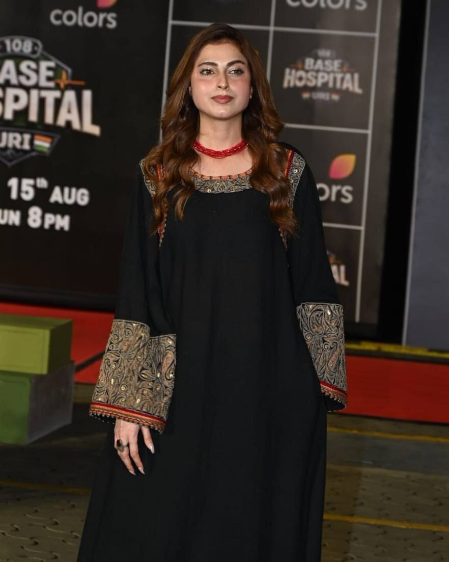 Elegant Kashmiri-Style Slub Reyon 3-Piece Tunic Set