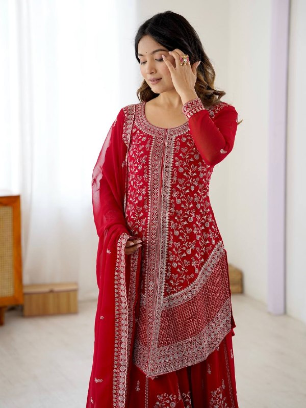 Georgette Top With Shaded Chinon Silk Palazzo