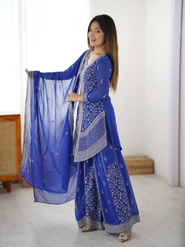 Georgette Top With Shaded Chinon Silk Palazzo