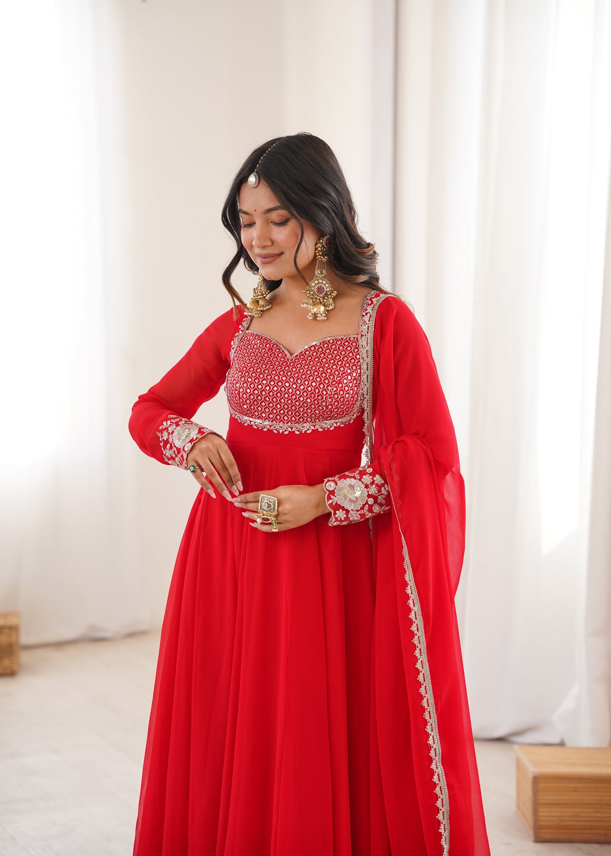 Elegant Sequin Flared Anarkali Se