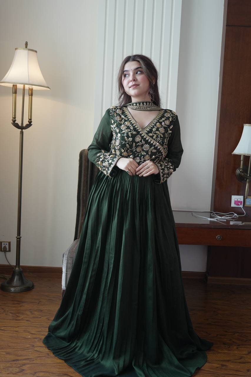 Blooming Vichitra Party Wear Gown