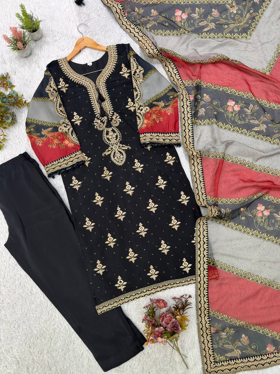 Embroidered Pakistani Suit Set
